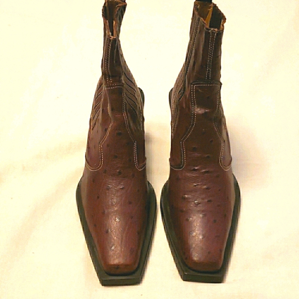Purple Peacock Leather Heeled Short Boots 37